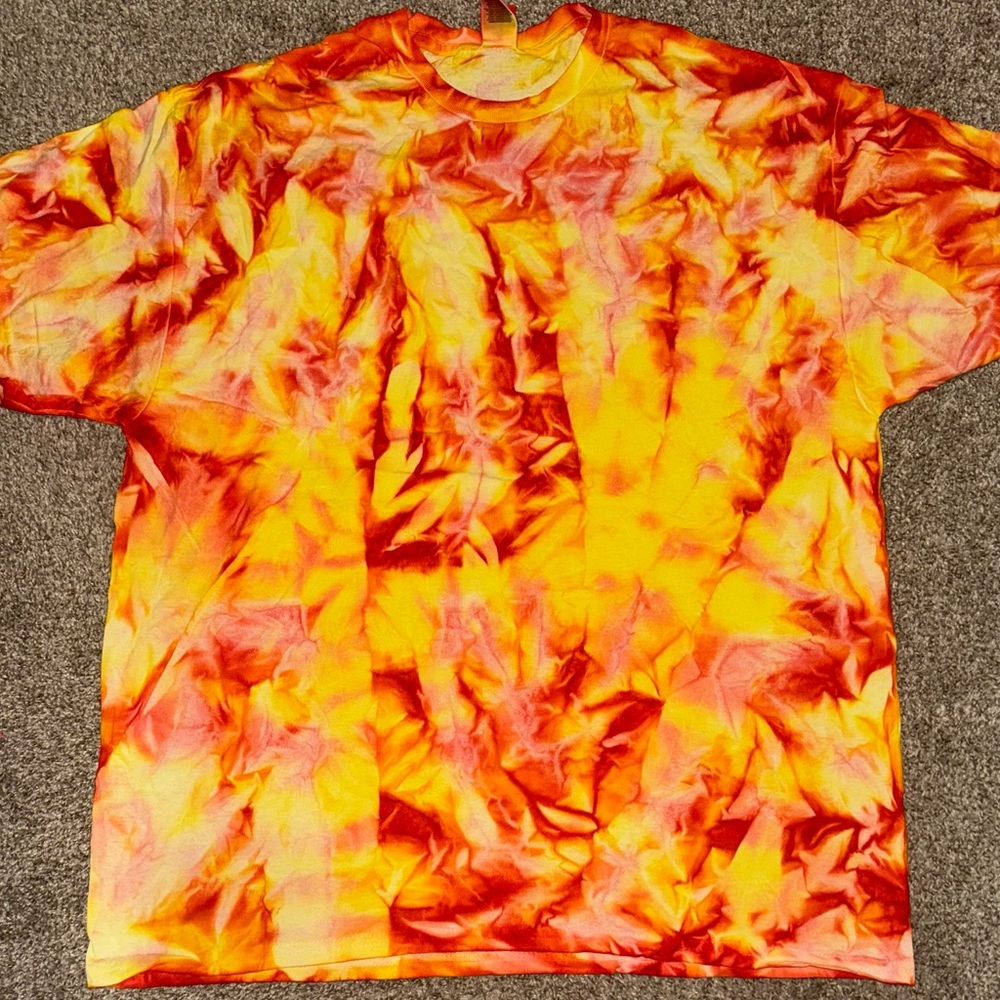 Tie dye tee